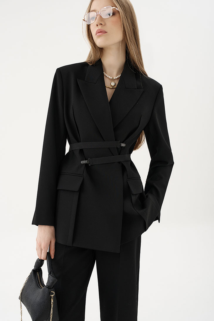 Жакет с поясом