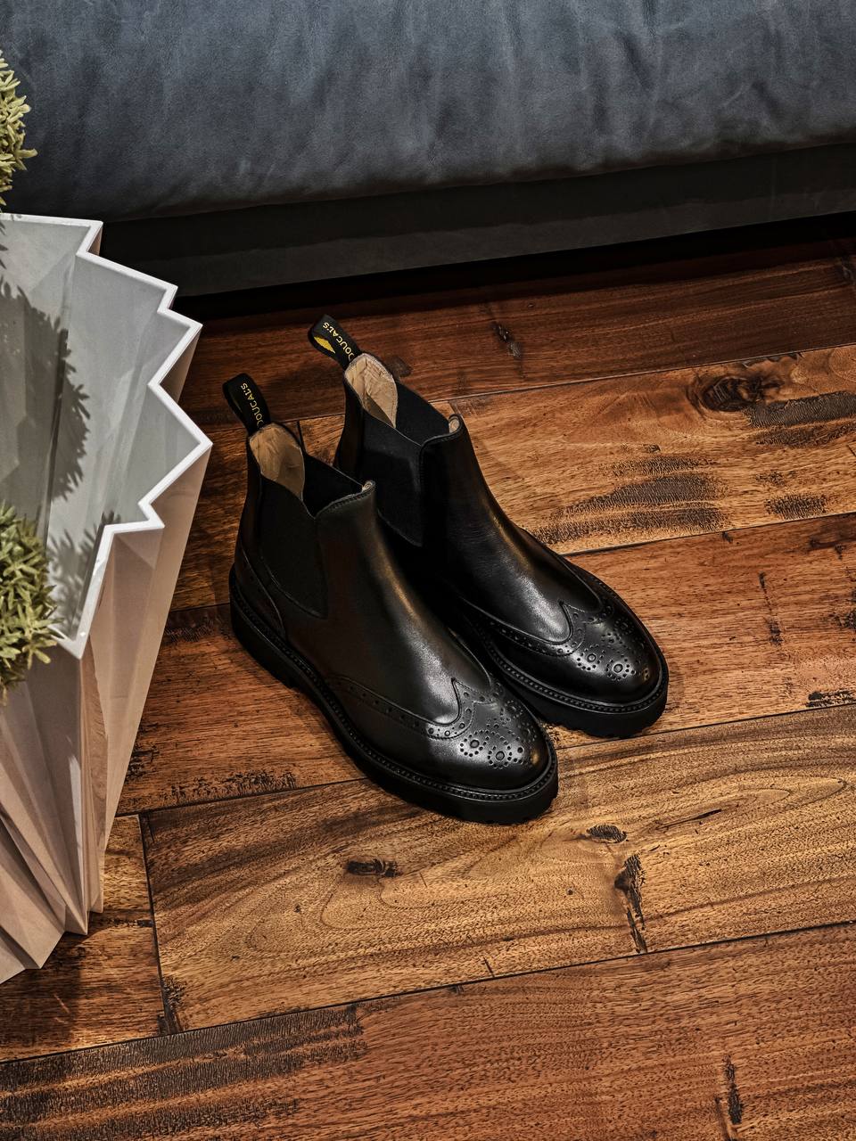 Женская обувь Челси из последней коллекции Doucal’s: классика с итальянским акцентом