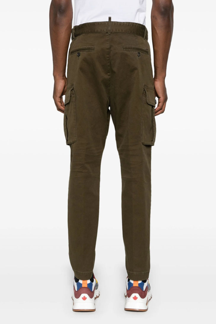 зауженные брюки карго