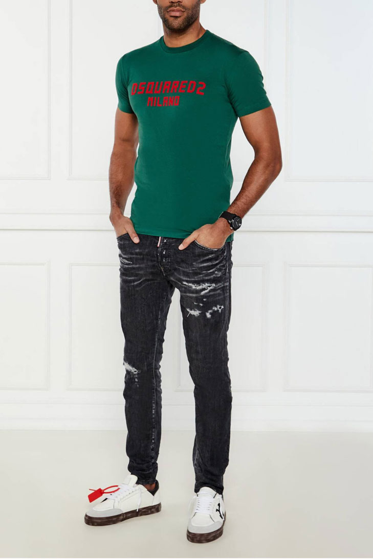 Футболка с логотипом