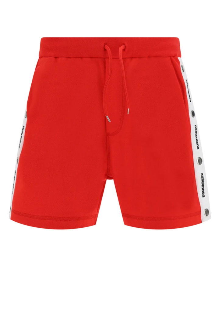 Шорты  c лампасами на заклепках