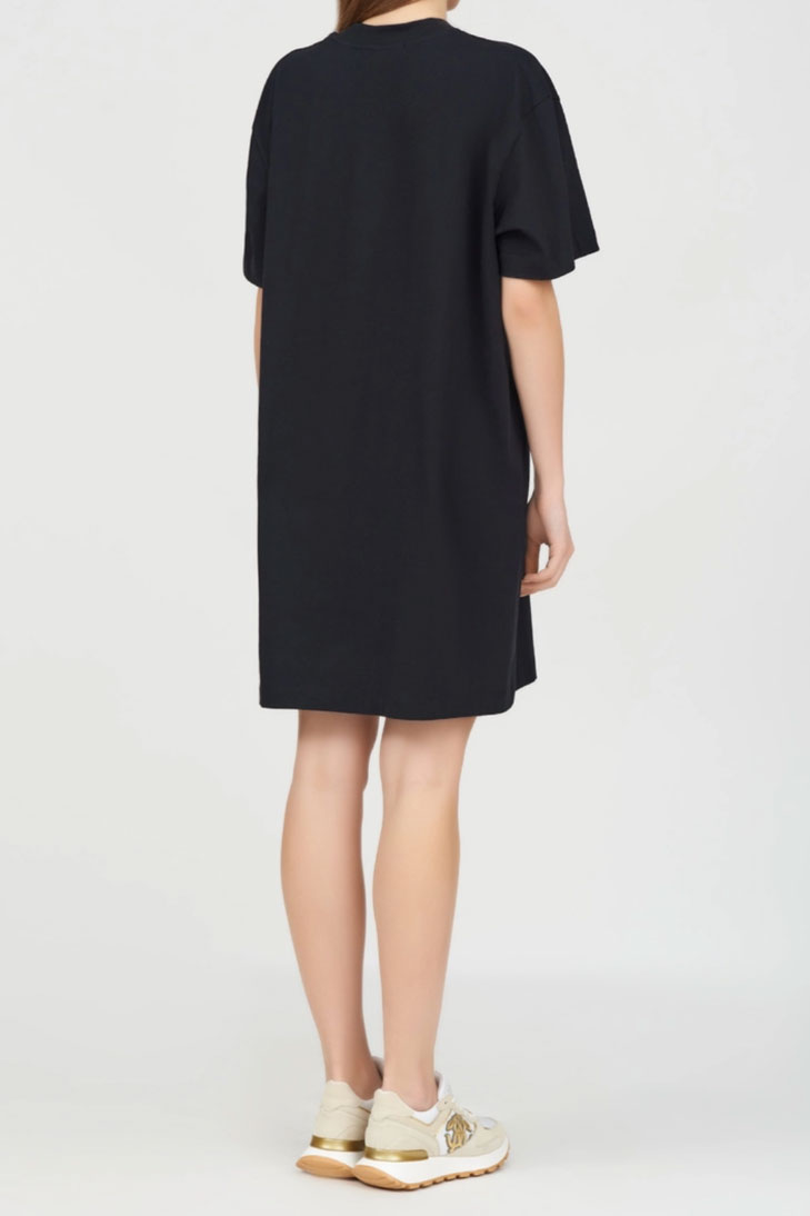 Платье с логотипом