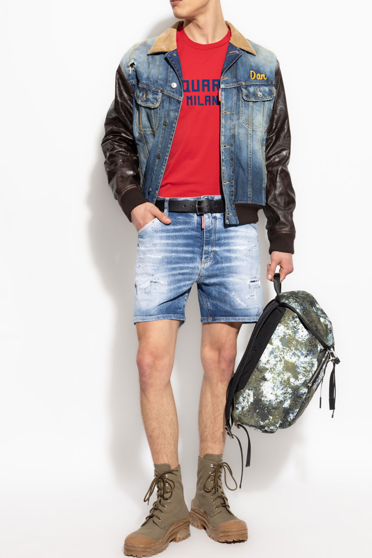 Футболка с логотипом