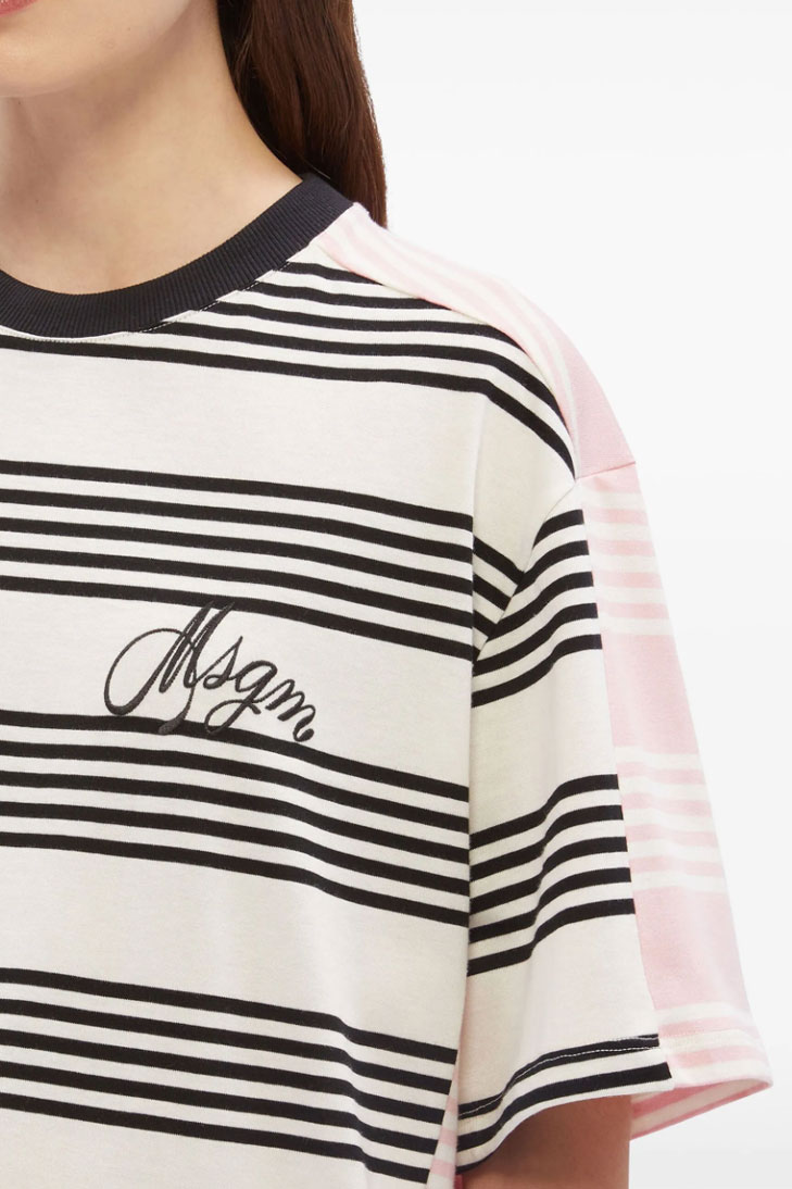 Футболка со вставками