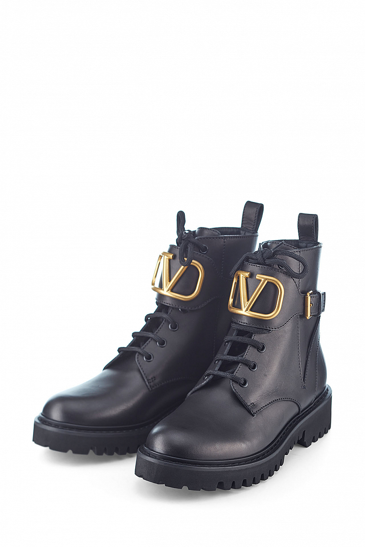 Ботинки  VALENTINO с логотипом V