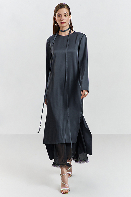 Платье длины миди