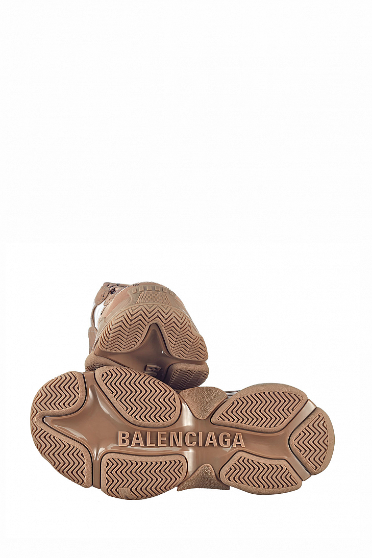Кроссовки Balenciaga Triple S c логотипом