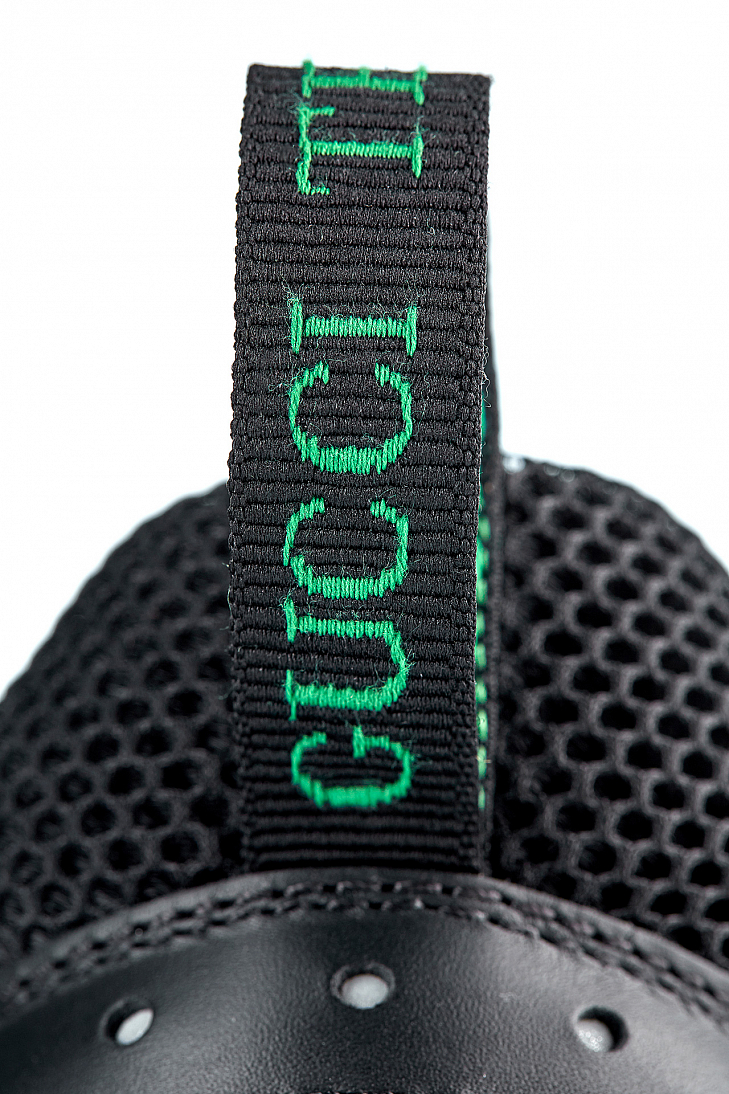 Кроссовки  GUCCI Flashtrek