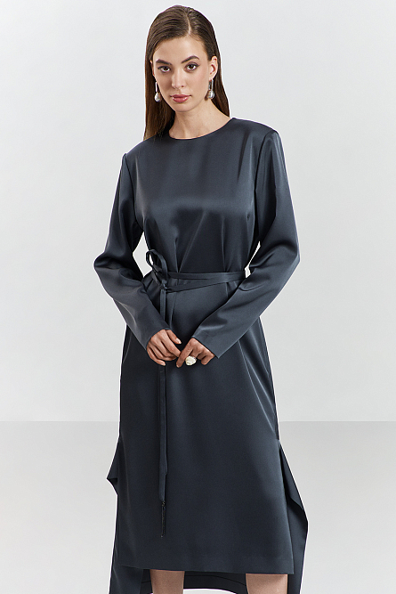 Платье длины миди