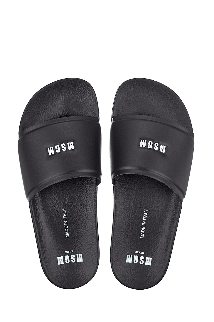 Шлепанцы с логотипом