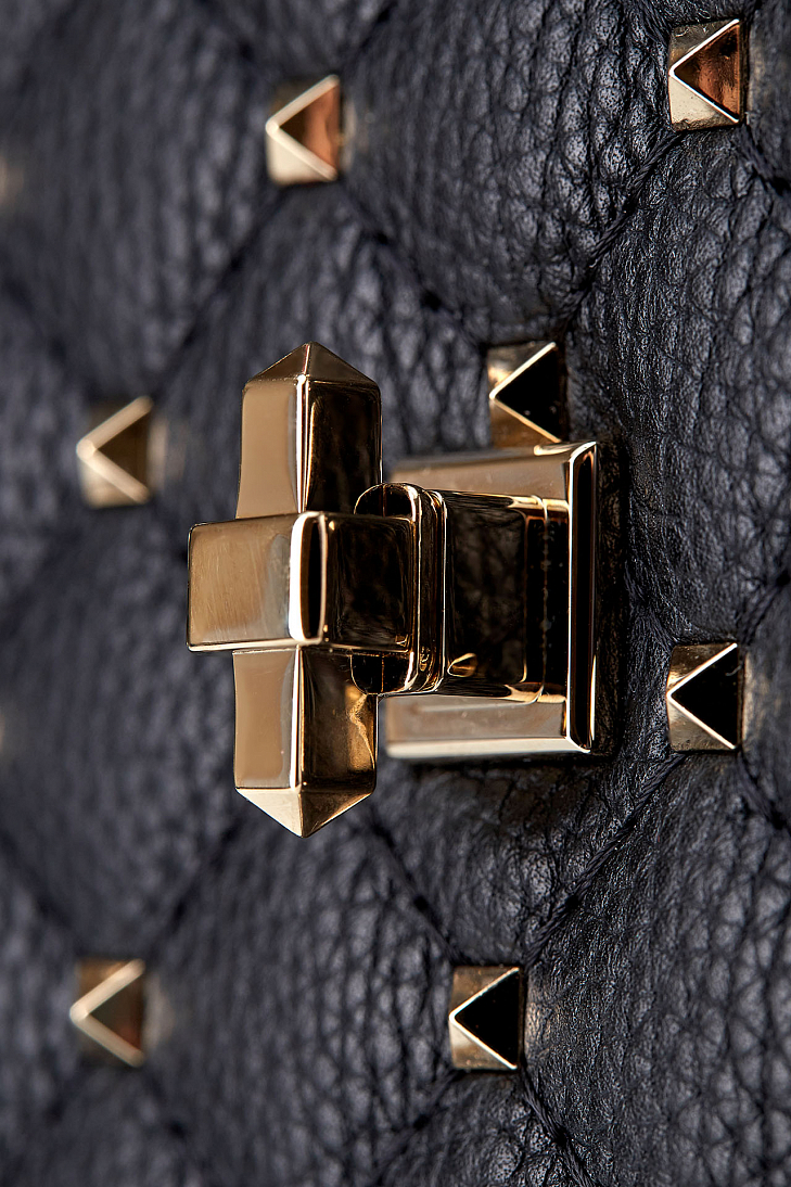 Сумка Valentino Garavani Rockstud Spike medium