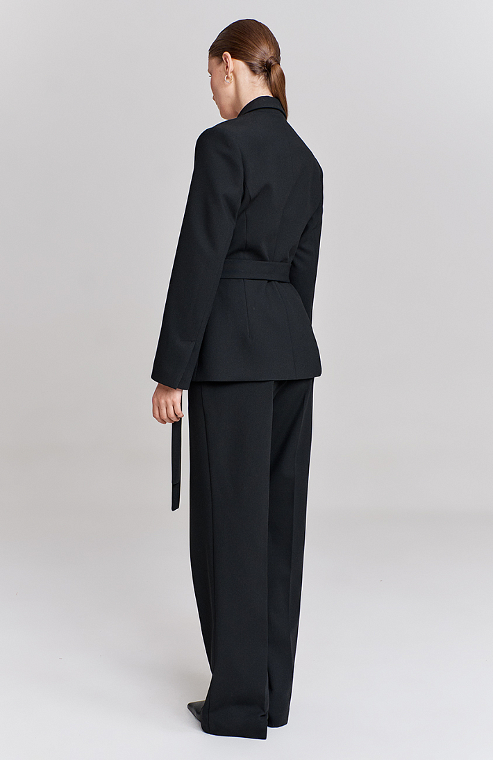 Жакет приталенный