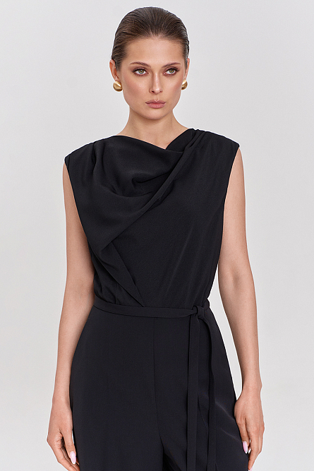 Комбинезон из струящейся ткани