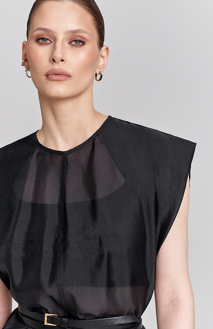 Платье полупрозрачное